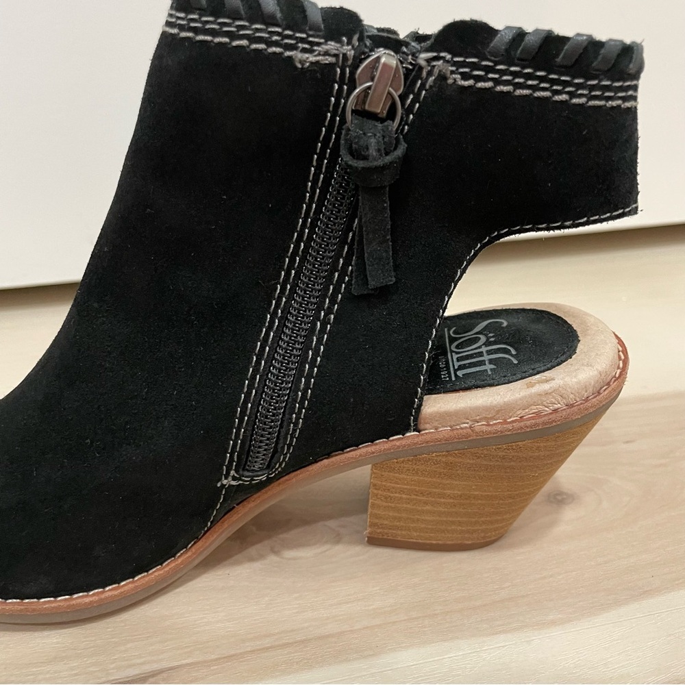 Sofft Maleigha Women's 6.5 Heeled Bootie Black Suede Leather Side Zip Open Toe - Picture 9 of 12